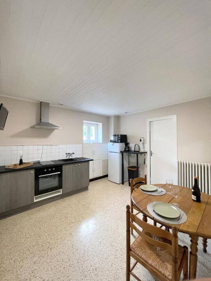 Maison Au Pied De La Roche Solutré-Pouilly Екстериор снимка