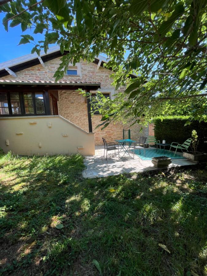 Maison Au Pied De La Roche Solutré-Pouilly Екстериор снимка